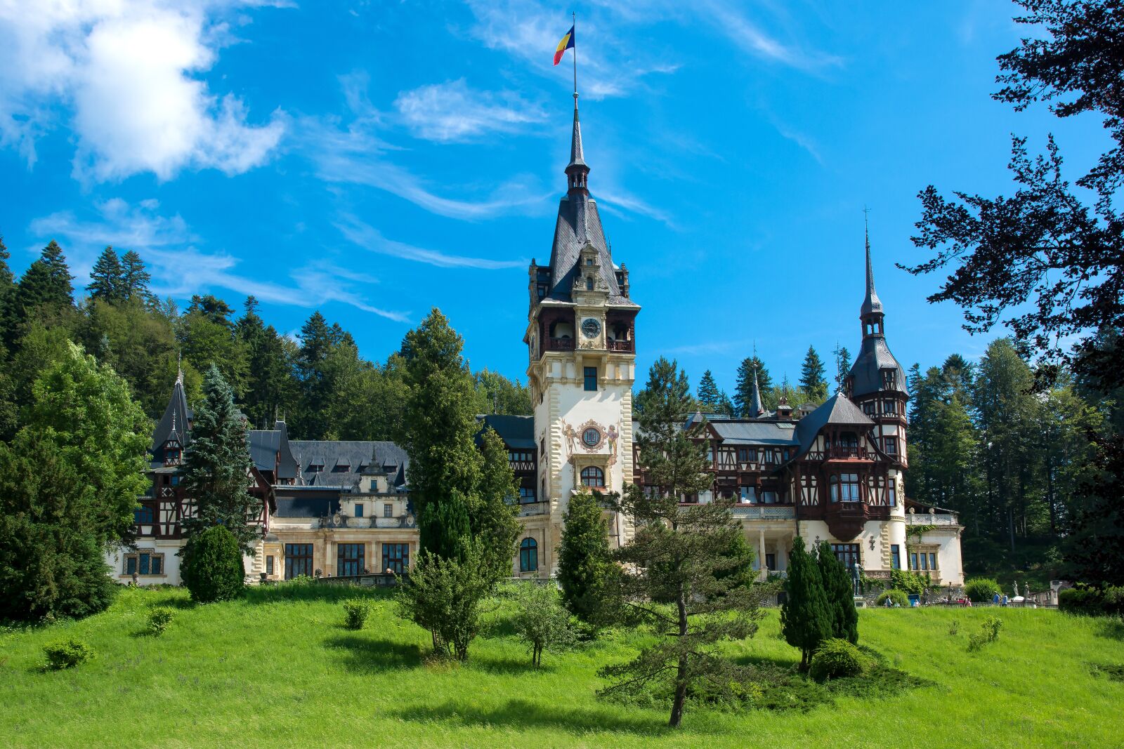 Nikon D7100 sample photo. Carpathian mountains, castles, peles photography