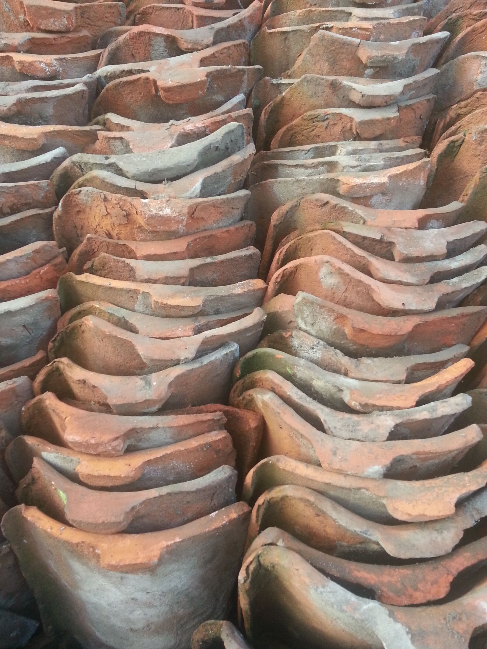 Samsung Galaxy S3 sample photo. Tile, monk, nun photography