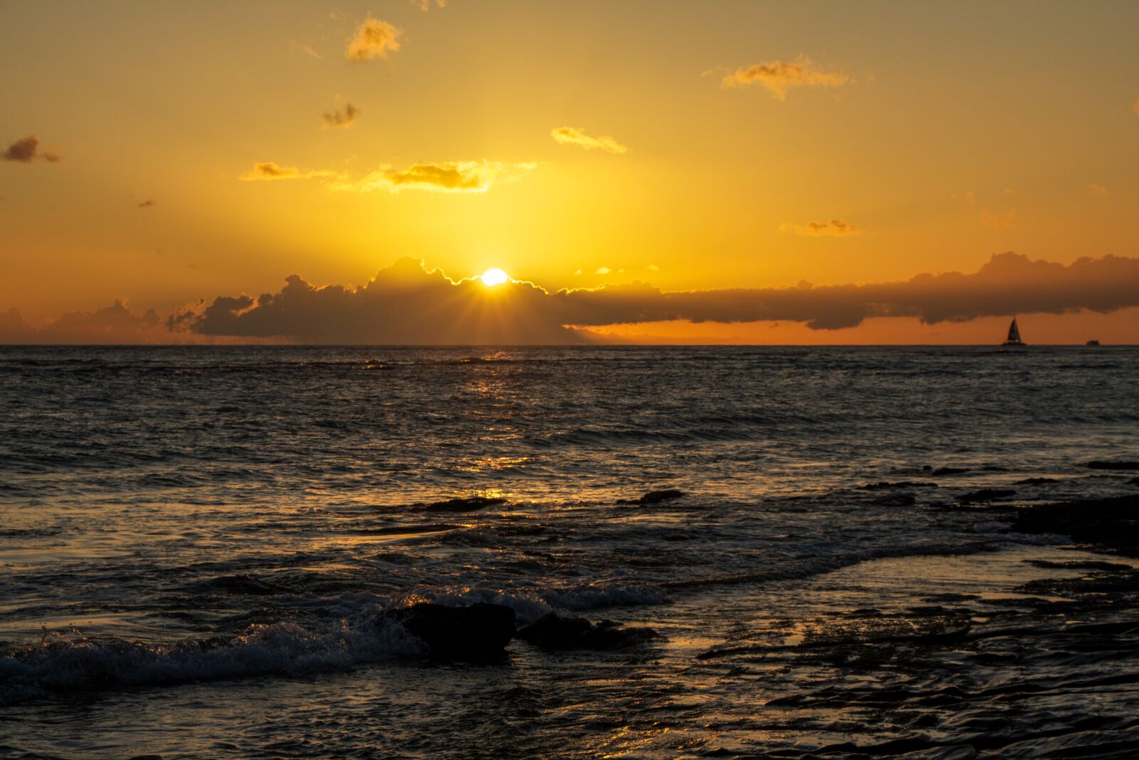 Canon EOS 650D (EOS Rebel T4i / EOS Kiss X6i) sample photo. Hawaii, sunset, beach photography