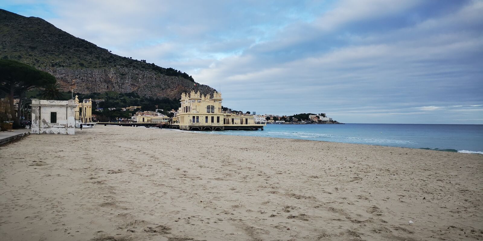 HUAWEI HMA-L29 sample photo. Mondello, beach, palermo photography
