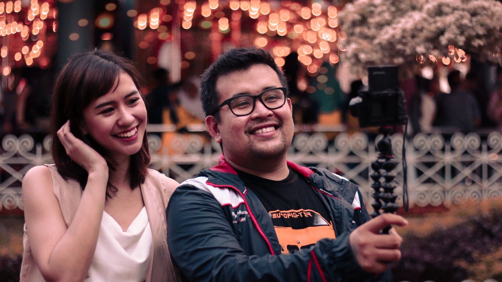 Canon EOS 70D + Canon EF 50mm F1.8 STM sample photo. Smile, laugh, happy photography