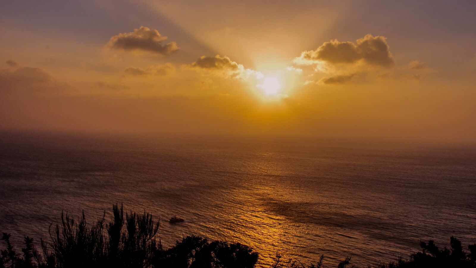 smc PENTAX-DA L 18-55mm F3.5-5.6 sample photo. Landscape, setting sun, sky photography