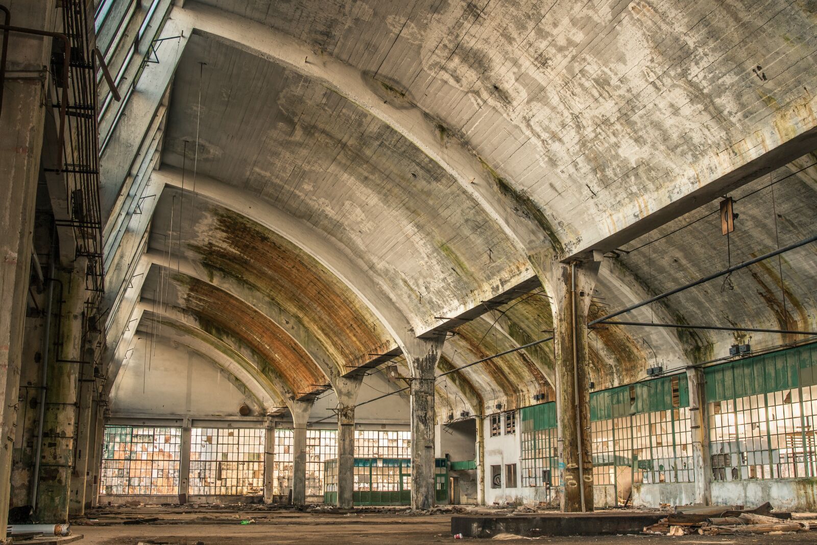 Sigma 24-35mm F2 DG HSM Art sample photo. Urbex, debris, lonely photography