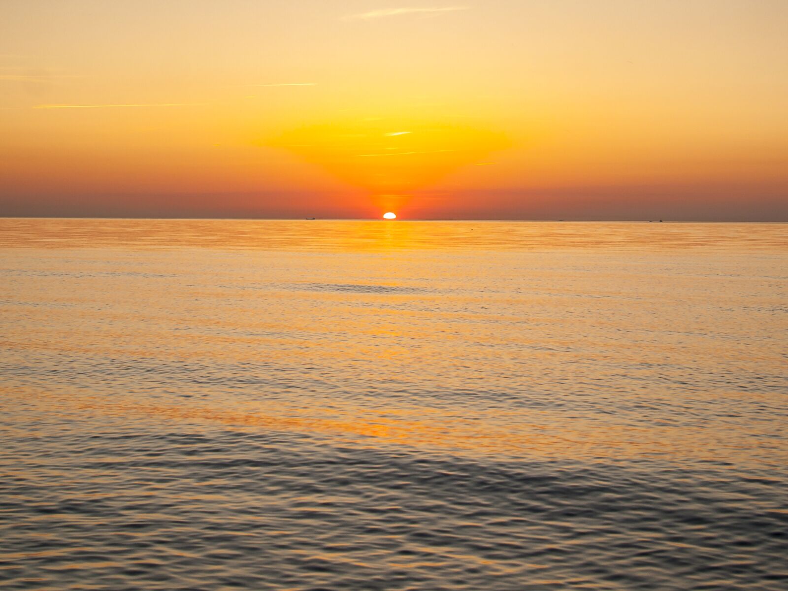 Olympus E-3 sample photo. Landscape, water, twilight photography