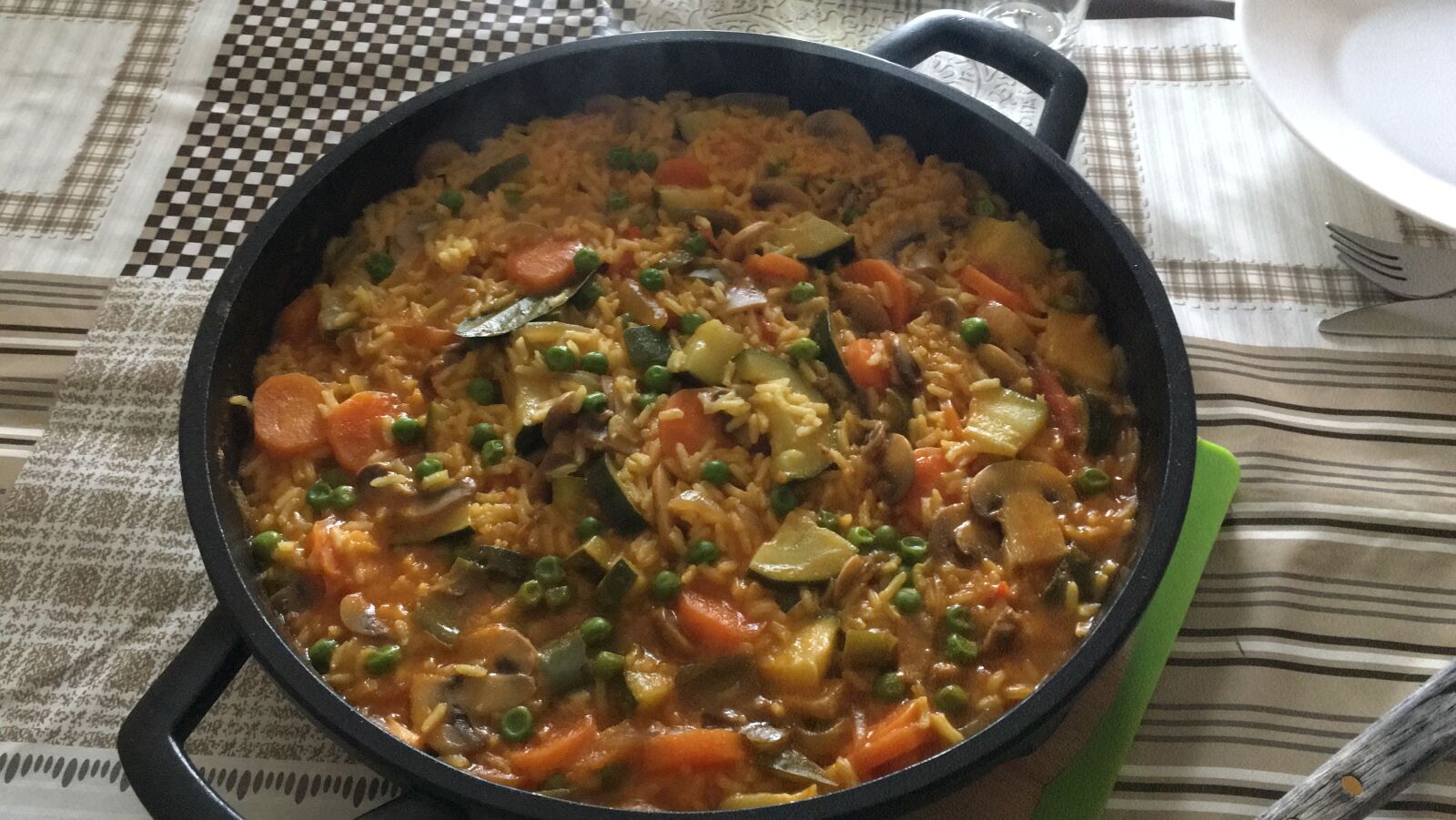 Apple iPhone 6s sample photo. Eat, paella, rice photography