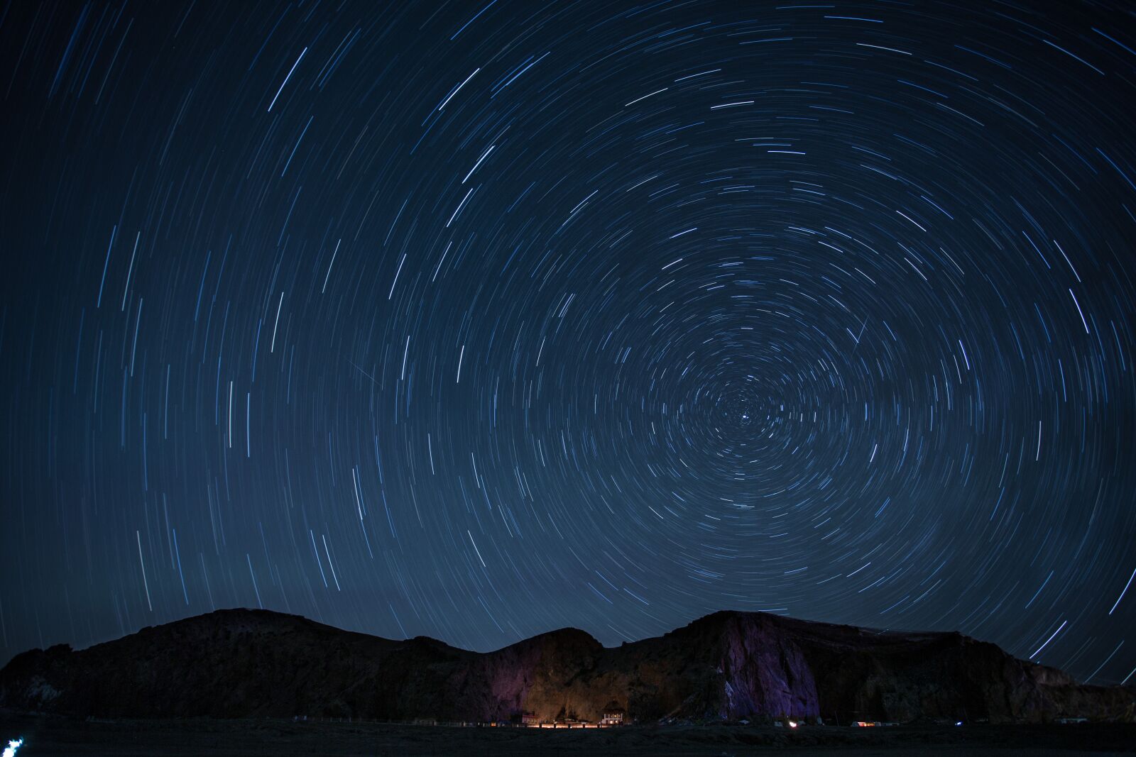 Canon EOS 6D + Canon EF 17-40mm F4L USM sample photo. Starry sky, night, hill photography