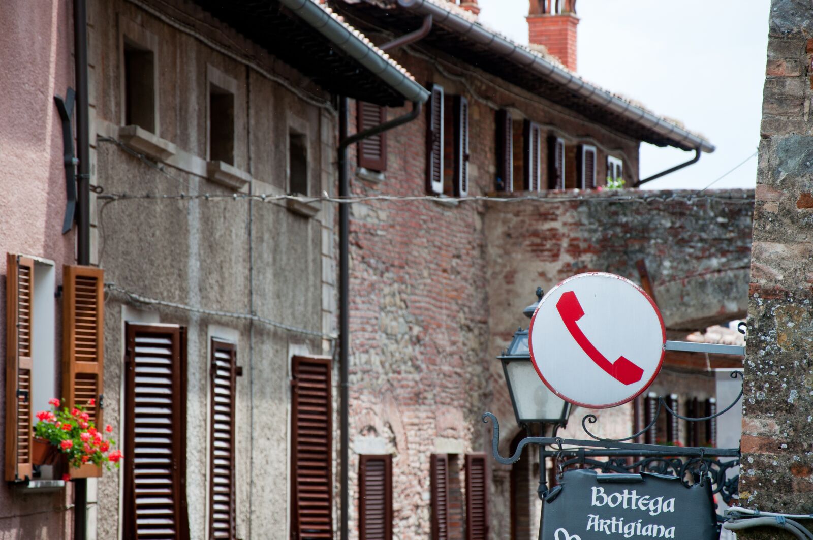 Nikon D90 sample photo. Alley, country, old town photography