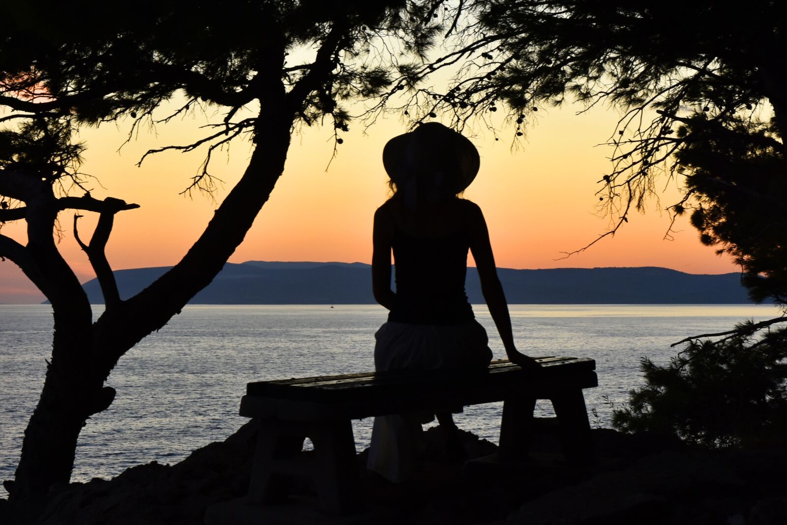 Nikon D7200 sample photo. Woman, sunset, silhouette photography