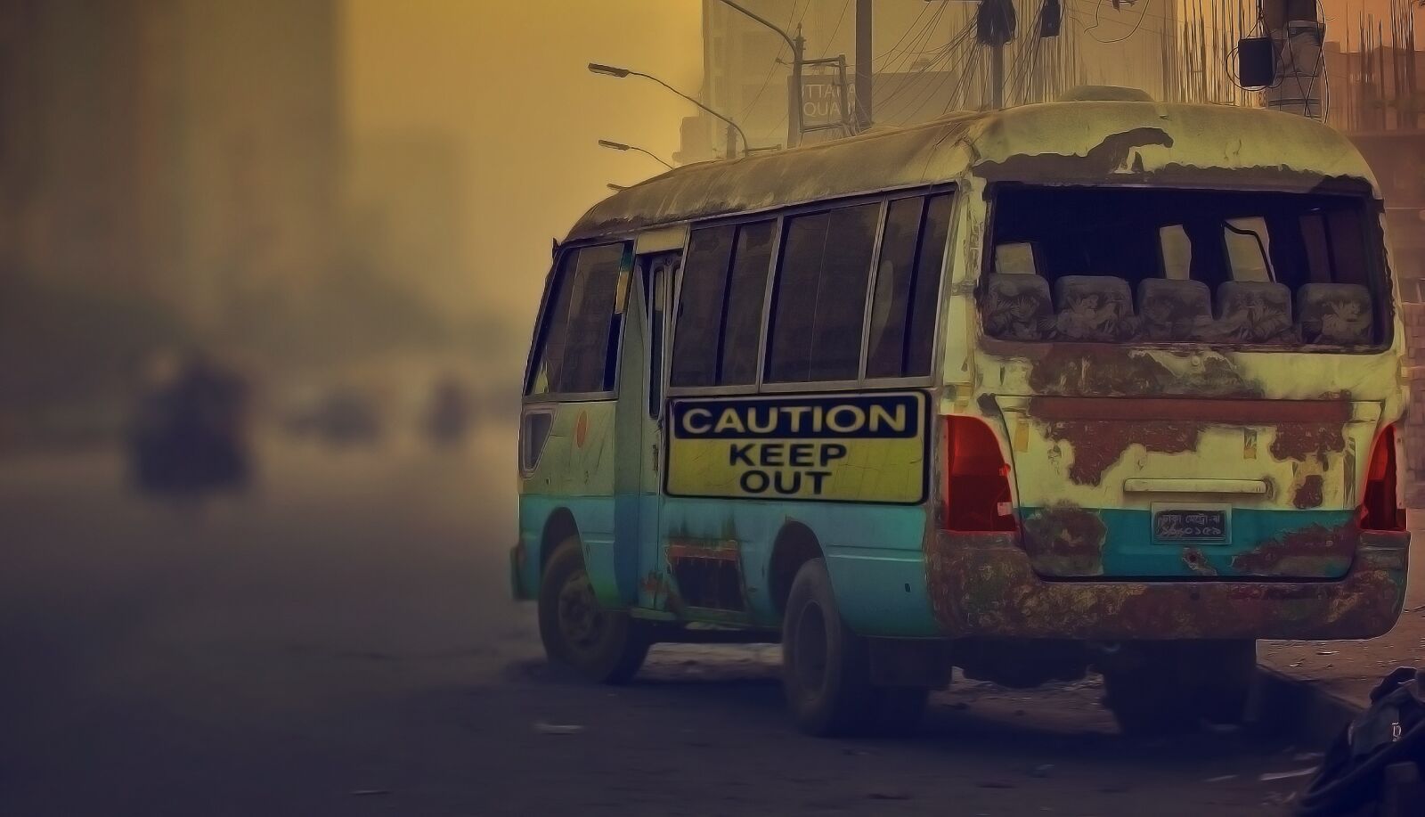 Canon EOS 700D (EOS Rebel T5i / EOS Kiss X7i) sample photo. Vintage, bus, foggy photography