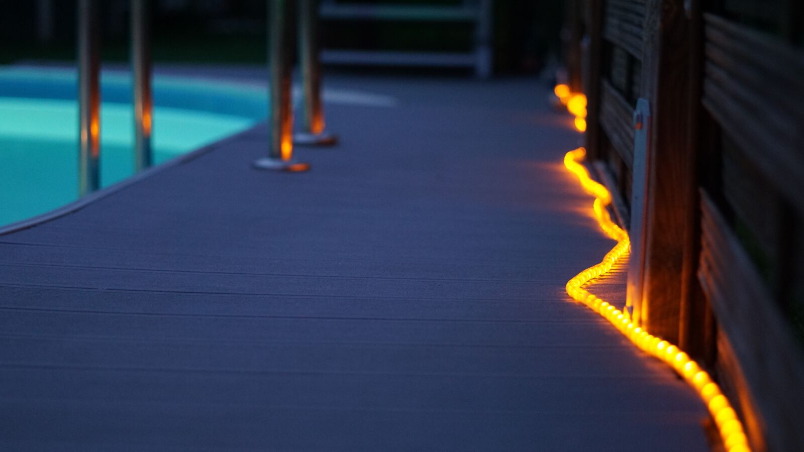 Sony FE 50mm F1.8 sample photo. Background, pattern, design photography