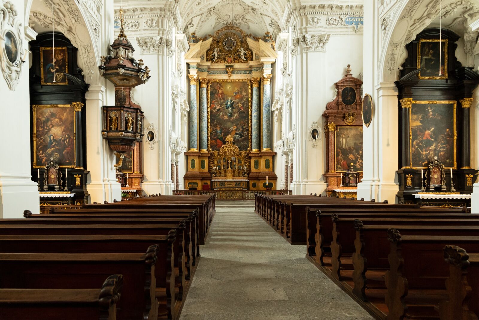 Canon EOS 6D Mark II sample photo. Church, inside, architecture photography