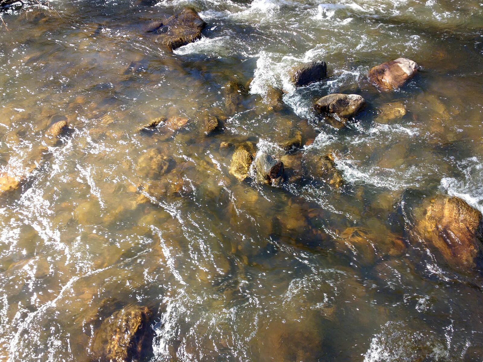 Motorola MotoG3 sample photo. Big rocks, fresh water photography