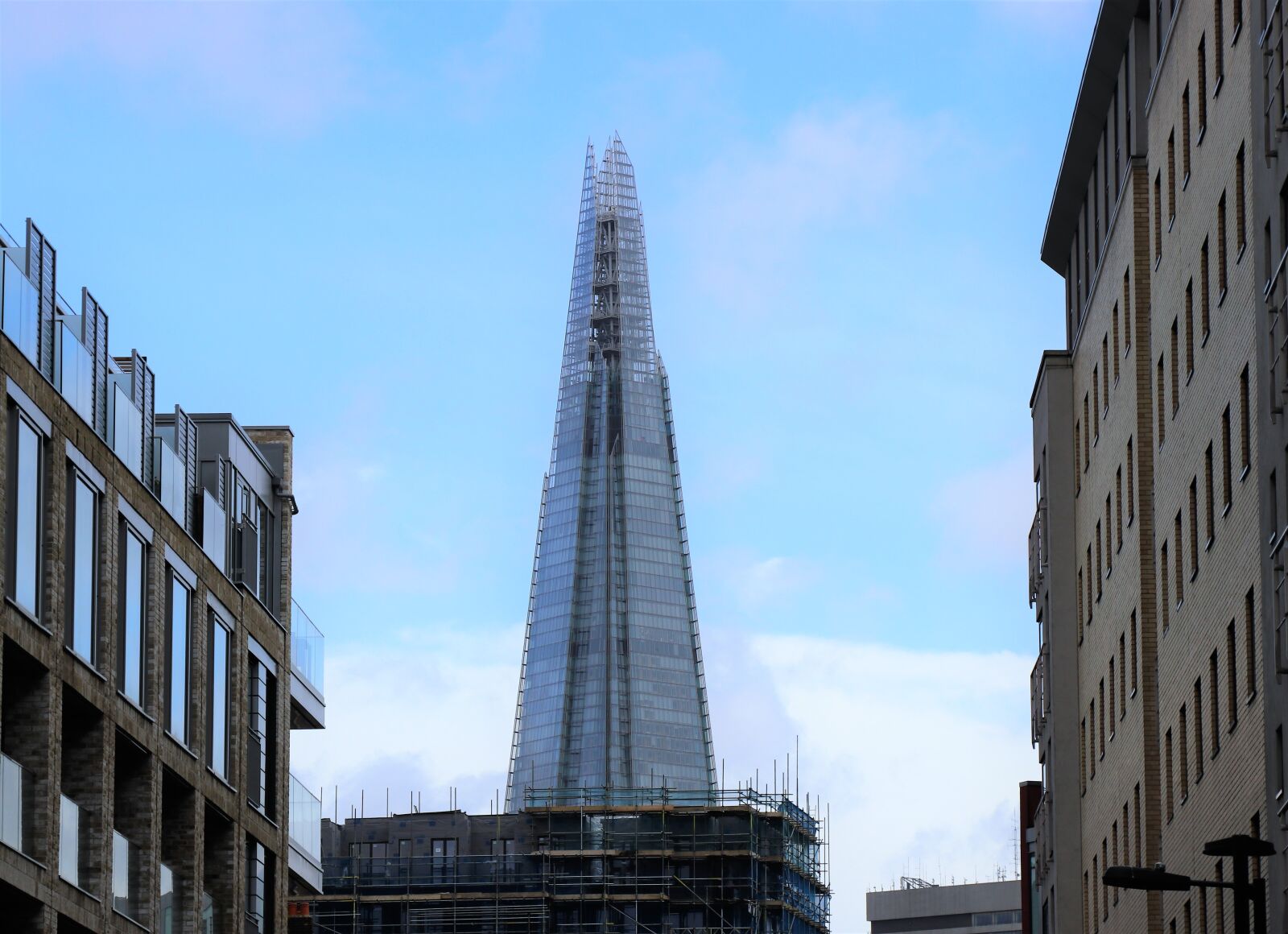 Canon EOS 80D + Canon EF 24-105mm F4L IS USM sample photo. London, shard photography