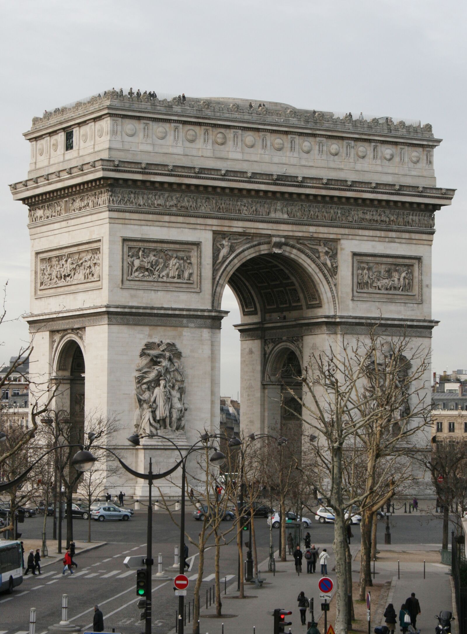 Canon EOS 400D (EOS Digital Rebel XTi / EOS Kiss Digital X) sample photo. France, paris, triumphal arch photography