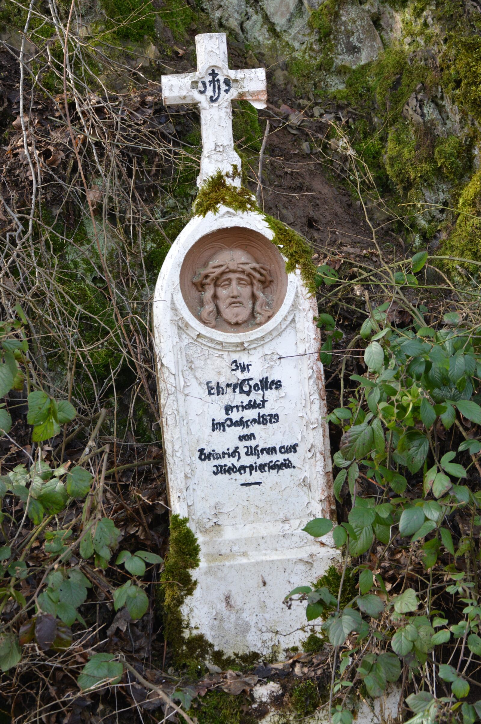 Nikon D5200 sample photo. Religion, cross, jesus photography