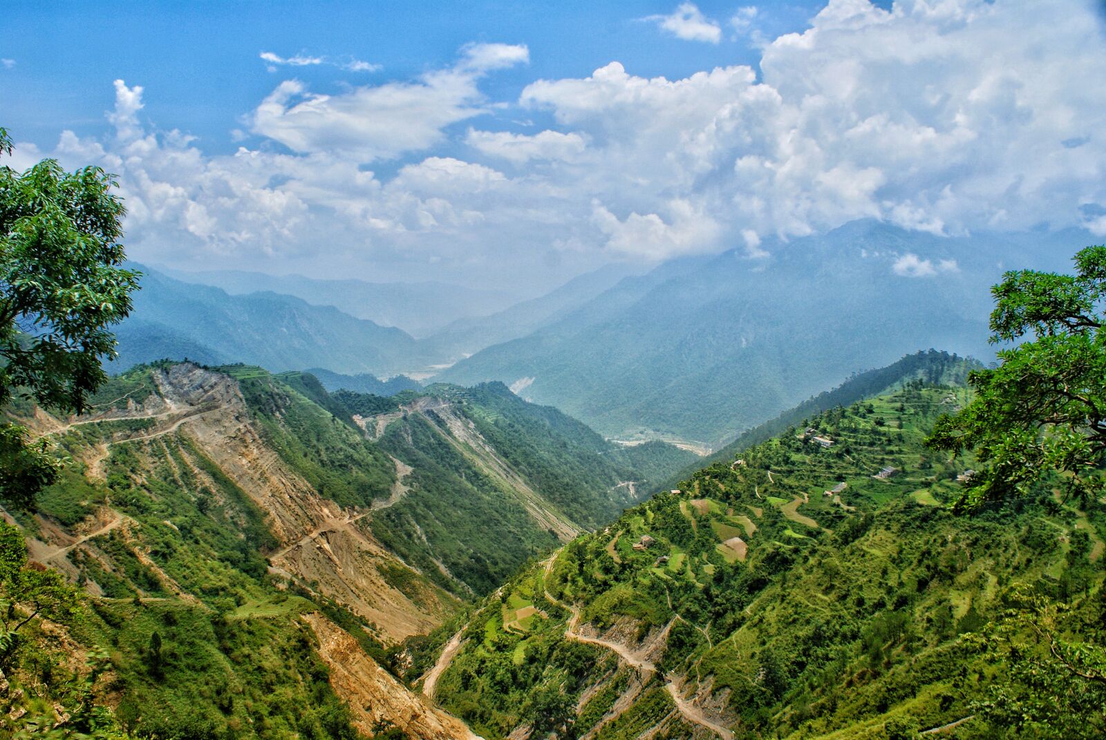 Sony Alpha DSLR-A100 sample photo. Hills, mountains, landscape photography