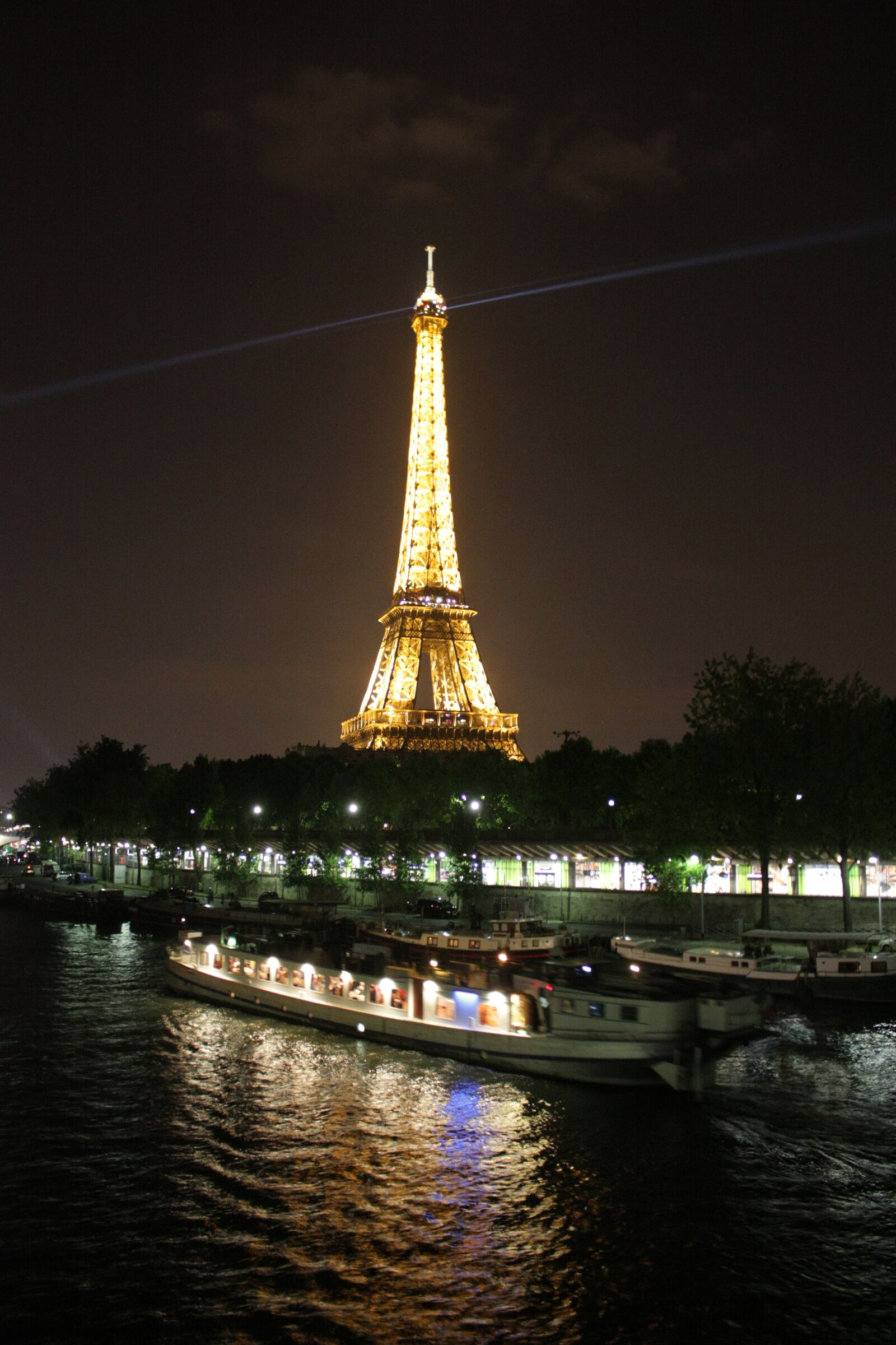 Canon EOS 450D (EOS Rebel XSi / EOS Kiss X2) sample photo. Eiffel, tower, france, paris photography