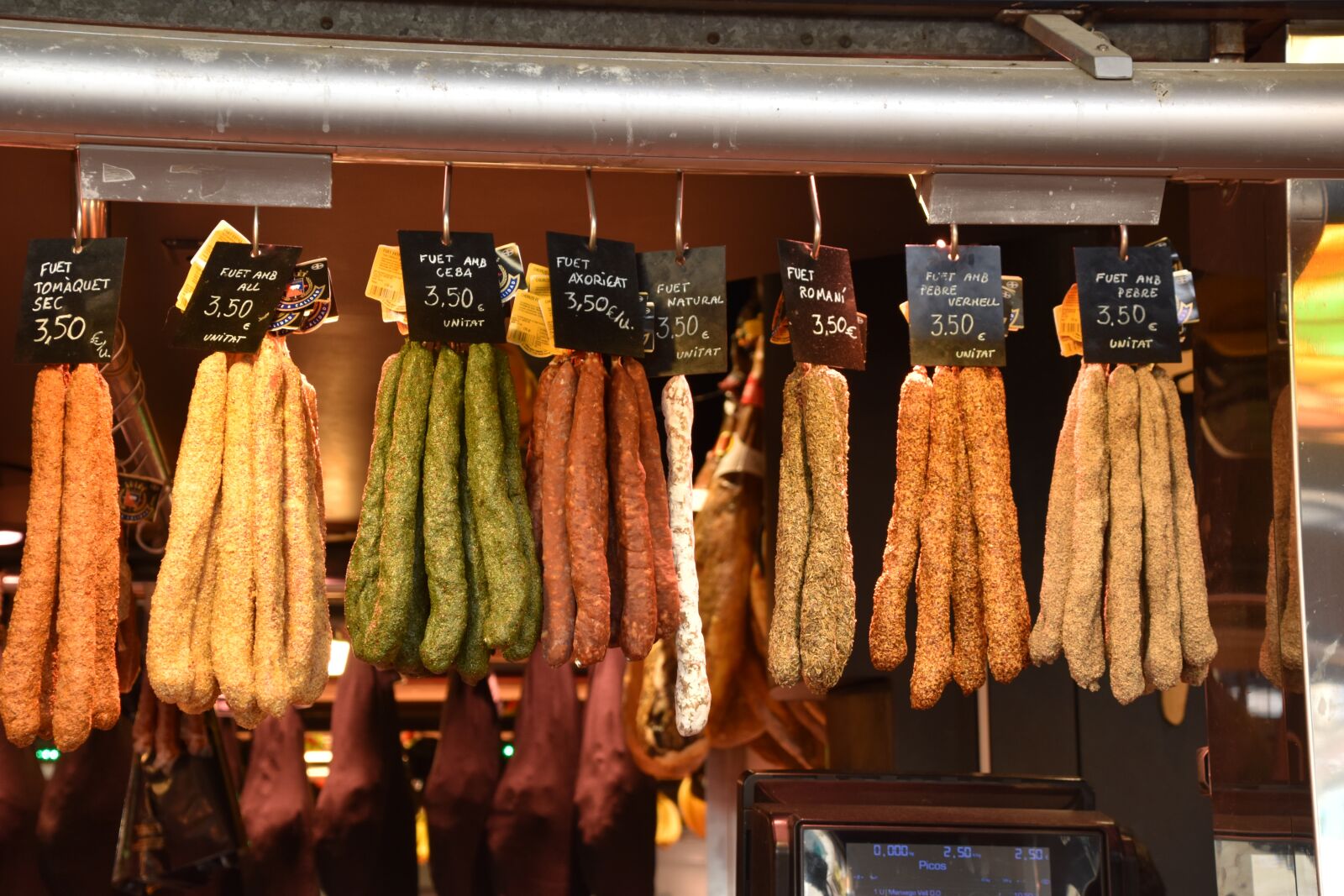Nikon D5600 sample photo. Store, shopping, market photography