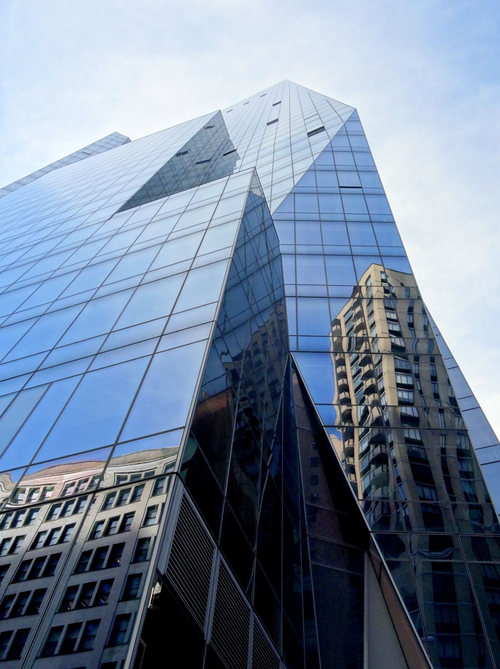Sony DSC-HX50 sample photo. Tower prism, new york photography