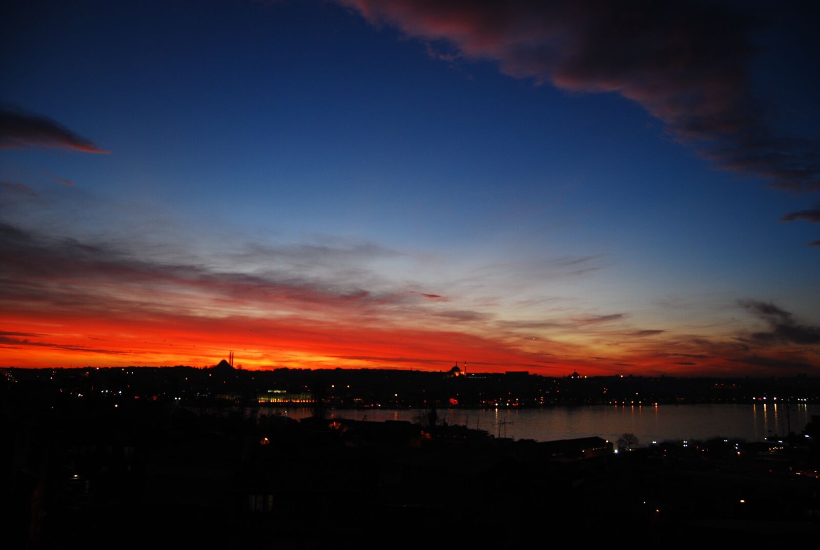 Nikon D40X sample photo. Sunset, istanbul, horizon line photography