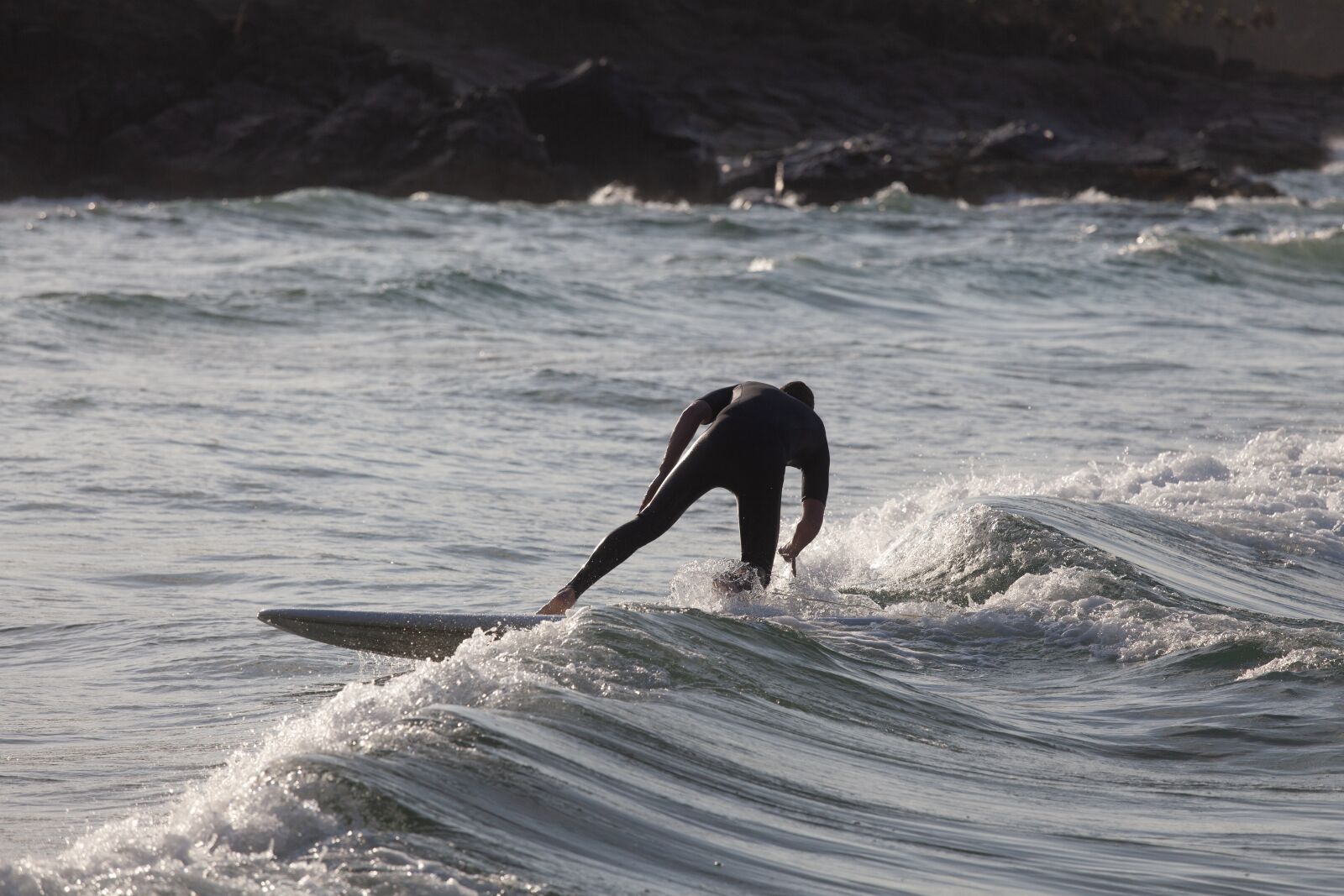 Canon EOS 5D Mark II + Canon EF 70-200mm F4L IS USM sample photo. Surfer, wave, dusk photography