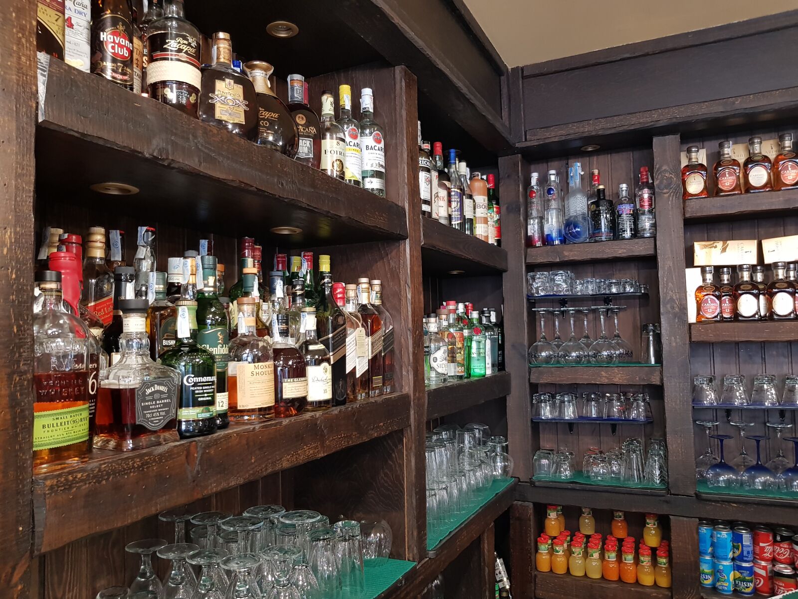 Samsung Galaxy S8 sample photo. Bottle rack, bar, bottles photography