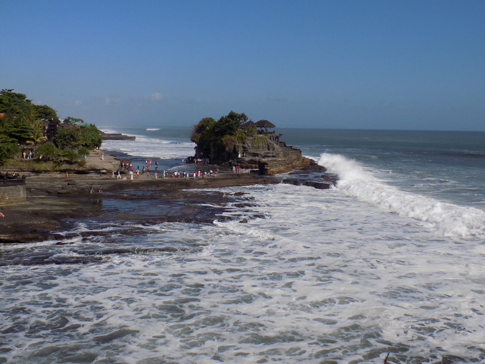 Nikon COOLPIX L330 sample photo. Bali, balinese, beach, culture photography