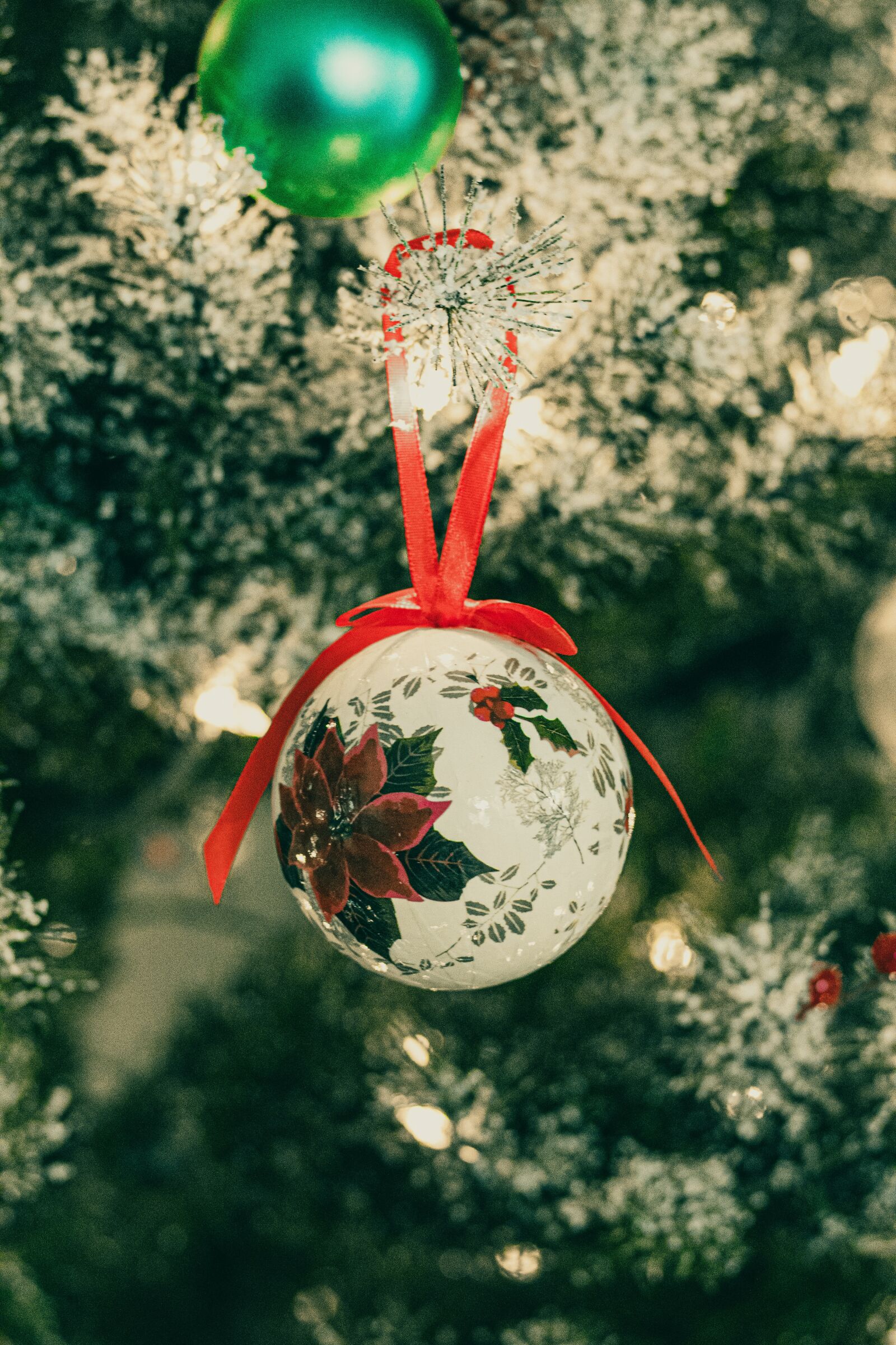 Canon EOS 1300D (EOS Rebel T6 / EOS Kiss X80) sample photo. Holiday, christmas, decoration photography
