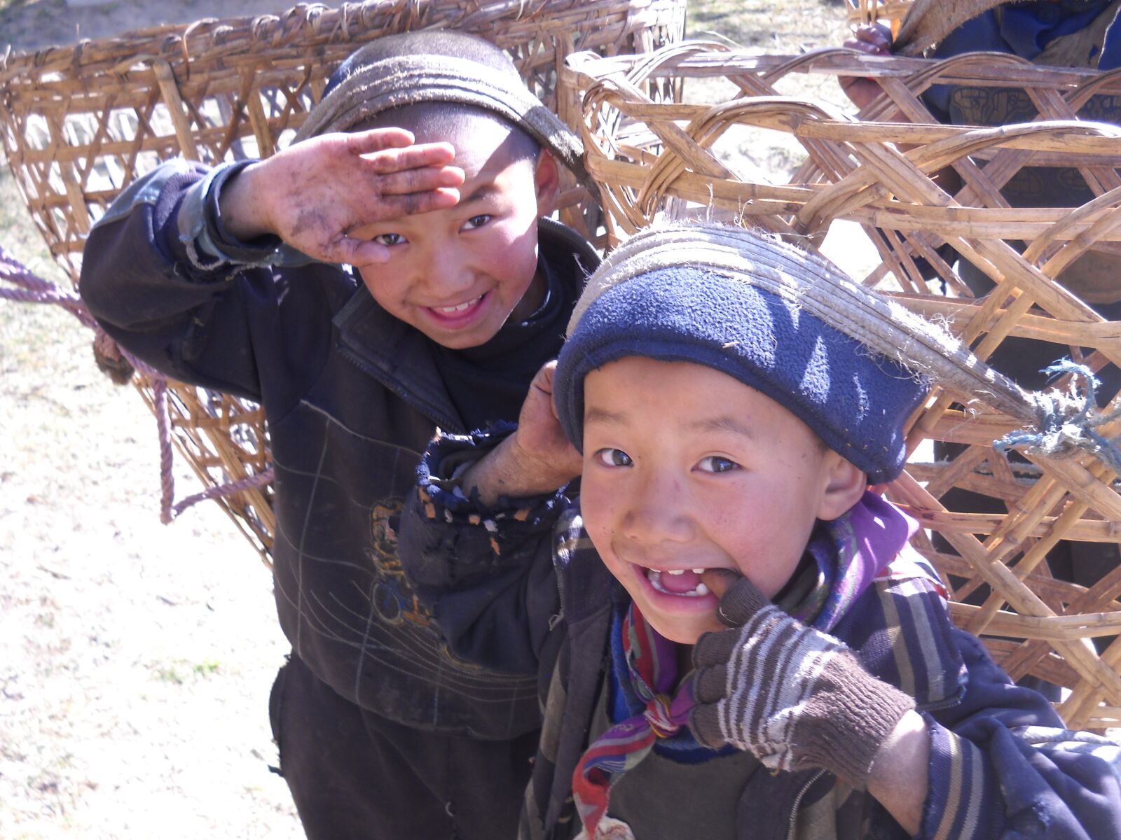 Nikon Coolpix L20 sample photo. Children, nepal, sherpa photography