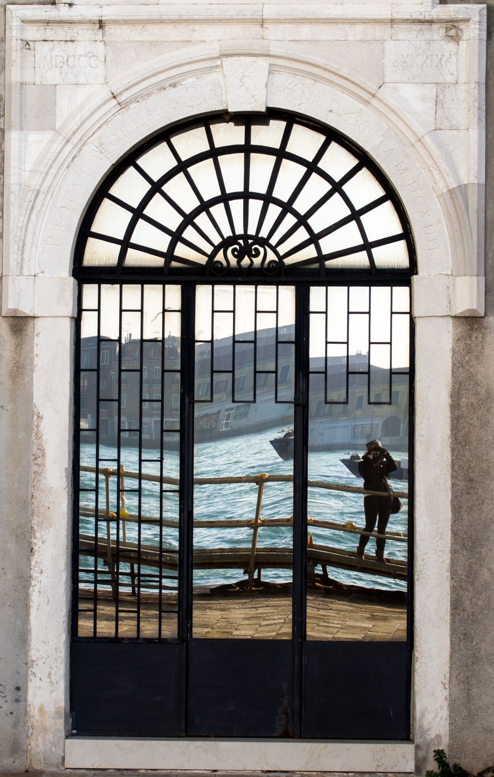Olympus PEN E-PL5 sample photo. Venice, italy, channel photography