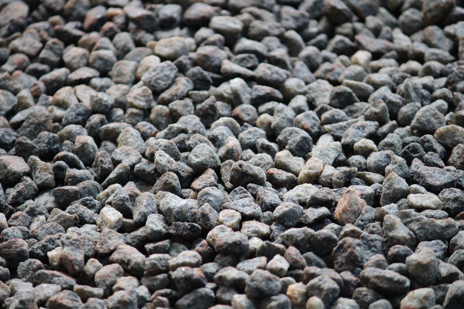 Canon EOS 700D (EOS Rebel T5i / EOS Kiss X7i) sample photo. Abstract, metal, metals, rocks photography