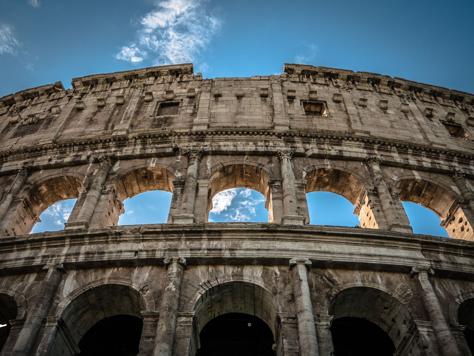Panasonic Lumix DMC-LX100 sample photo. Colosseum, rome, italy photography