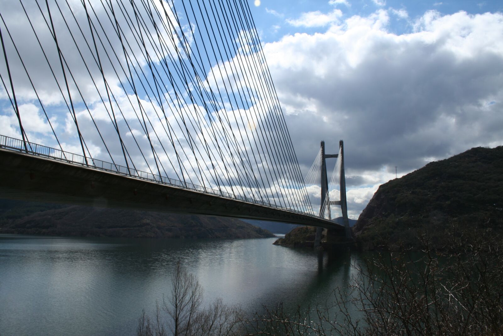 Canon EOS 350D (EOS Digital Rebel XT / EOS Kiss Digital N) sample photo. Bridge, sky, nature photography