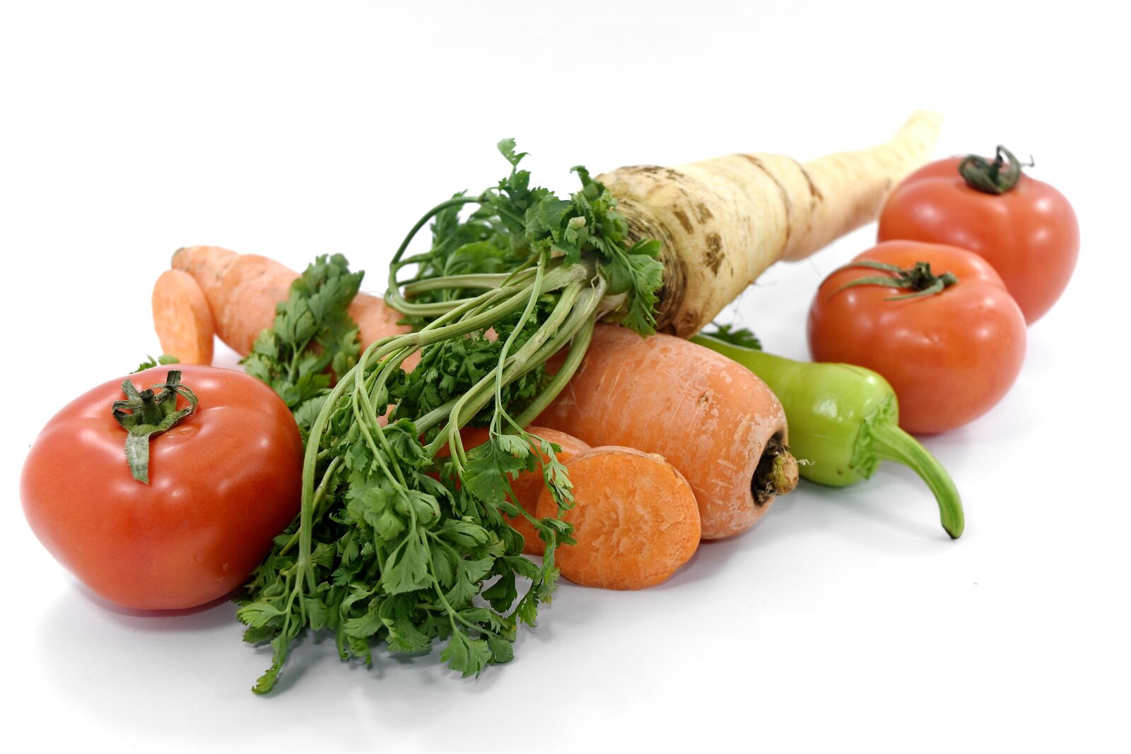 Nikon D5500 sample photo. Aromatic, carrot, chili, fresh photography