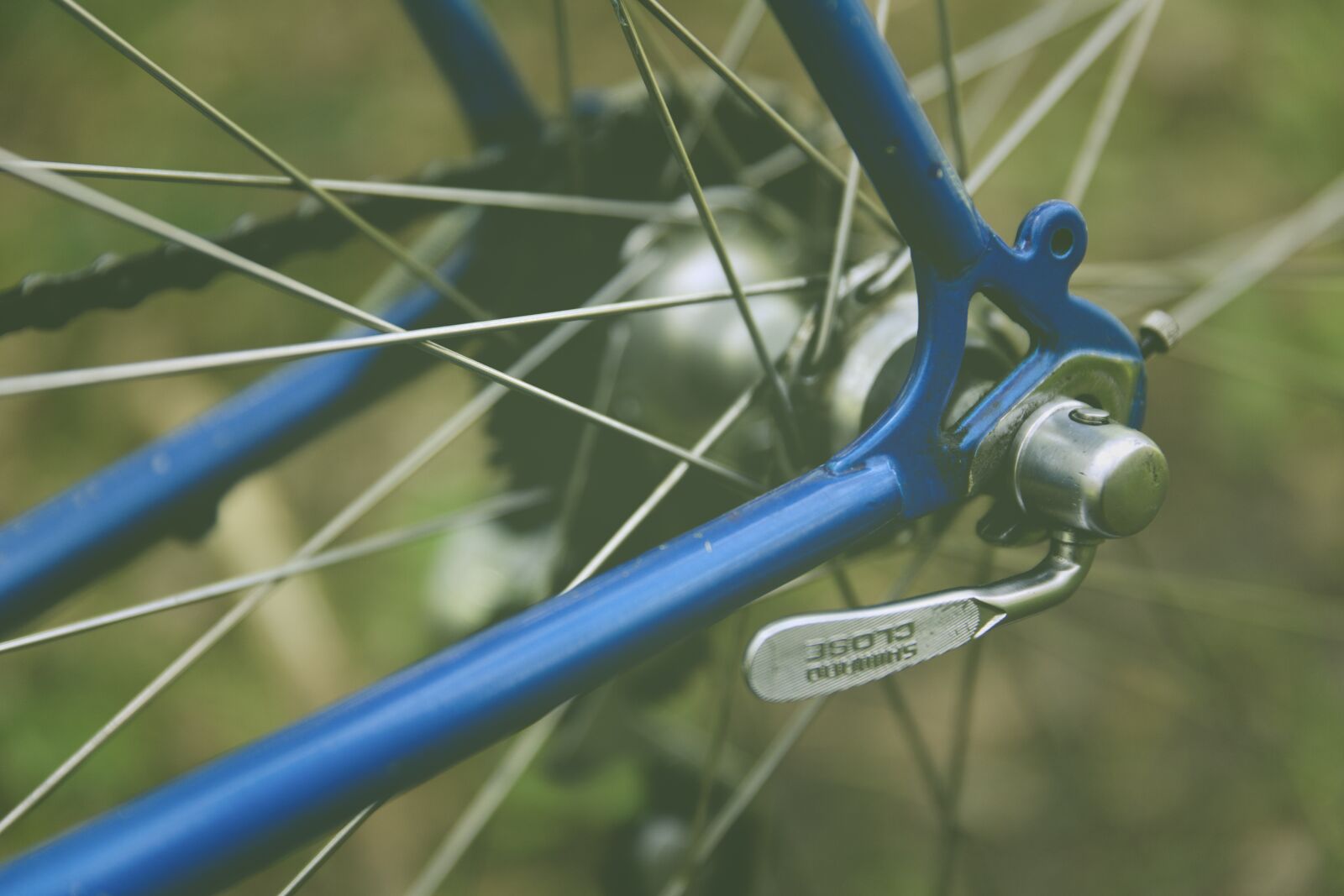 Canon EF 24-70mm F2.8L II USM sample photo. Road bike, vintage, bike photography