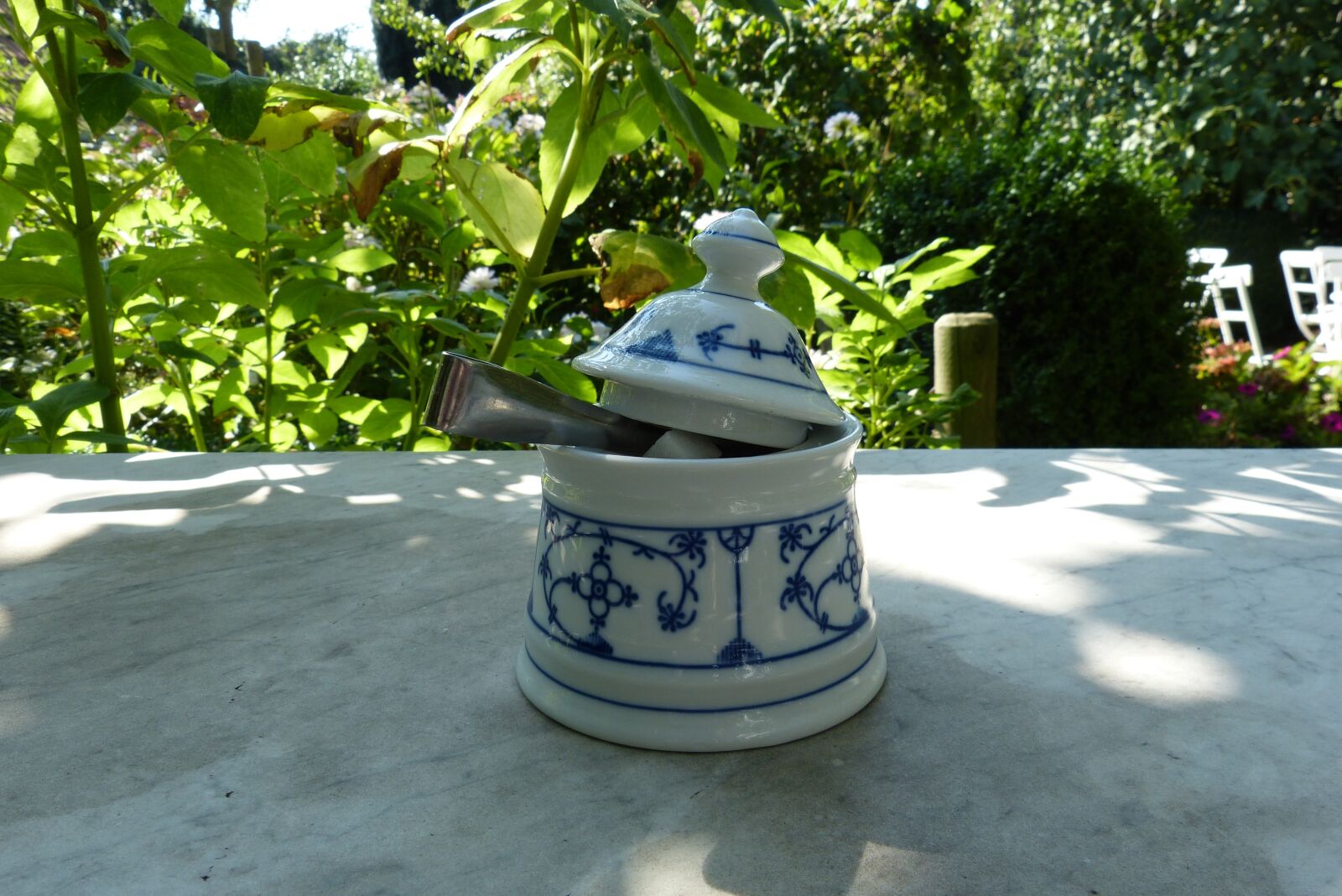 Panasonic Lumix DMC-FZ150 sample photo. East frisia, sugar bowl photography