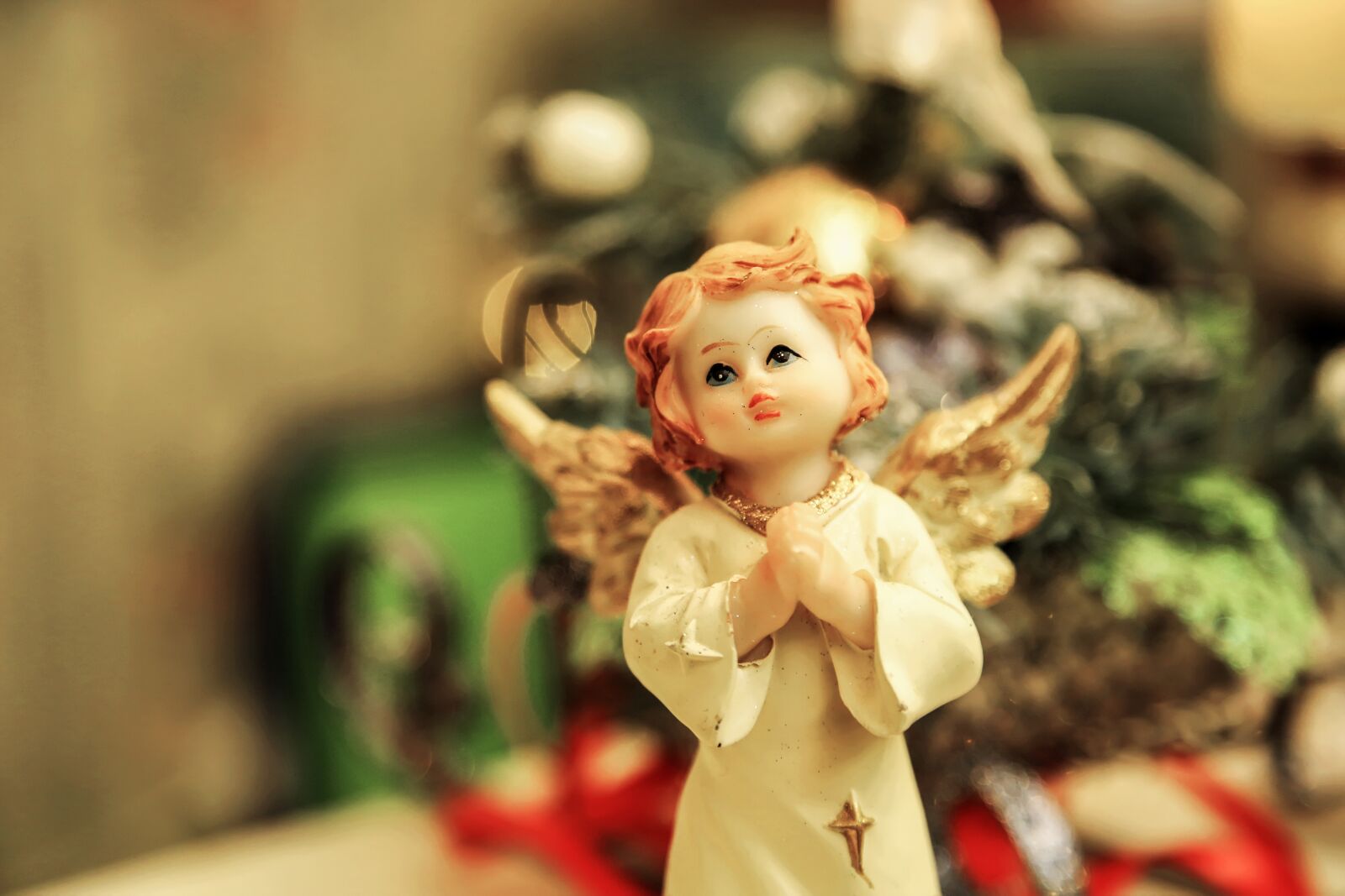 Canon EOS 5D Mark III sample photo. Christmas, angel, clearance photography