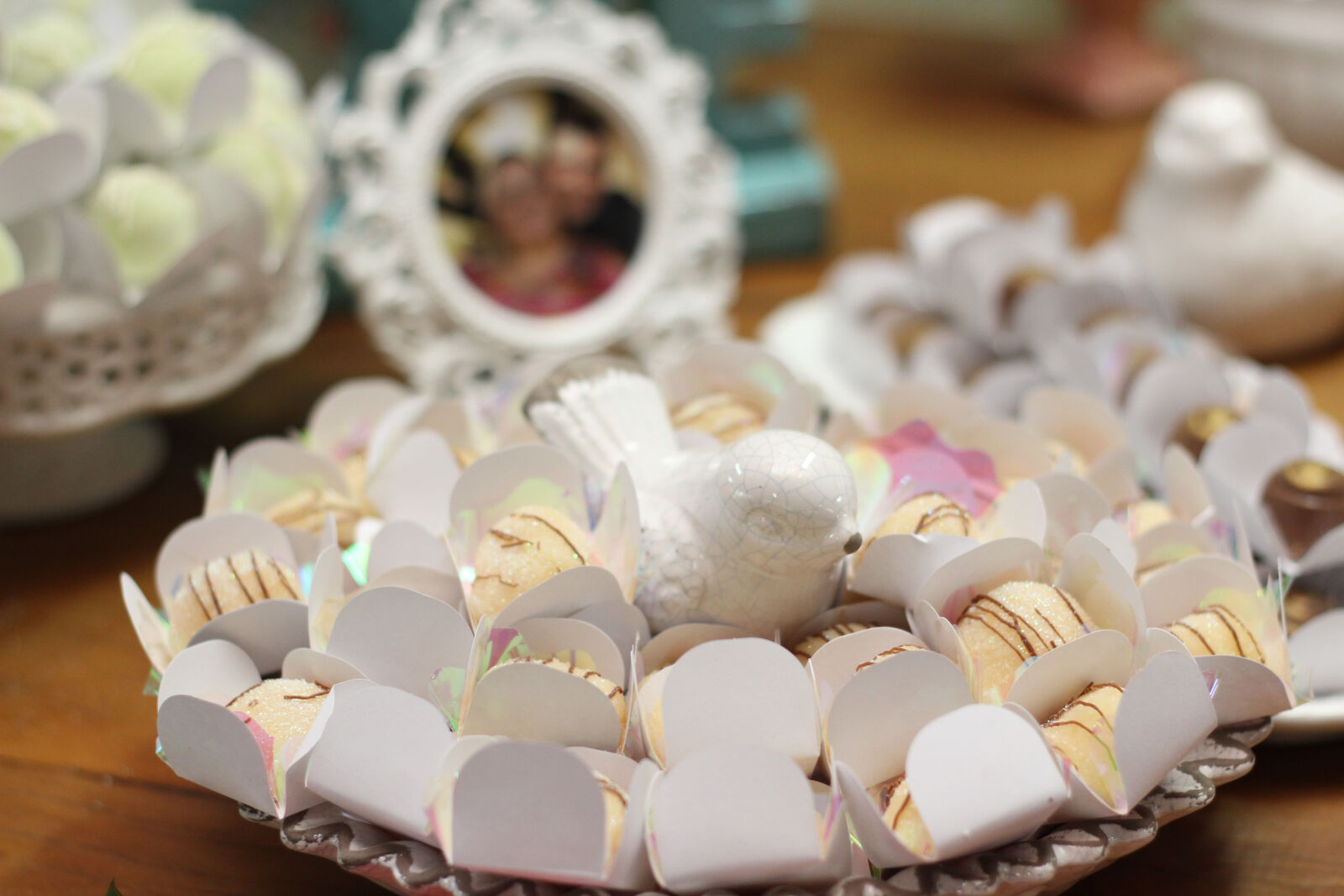 Canon EOS 550D (EOS Rebel T2i / EOS Kiss X4) sample photo. Alliance, beautiful, flowers, casamento photography