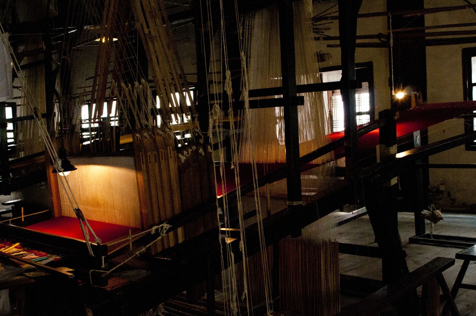 Nikon D300S sample photo. Wuzhen, brocade silk weaving photography