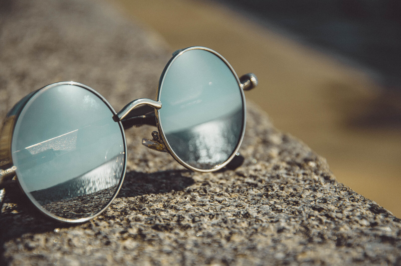 Nikon D5100 sample photo. Beach, blur, close, up photography