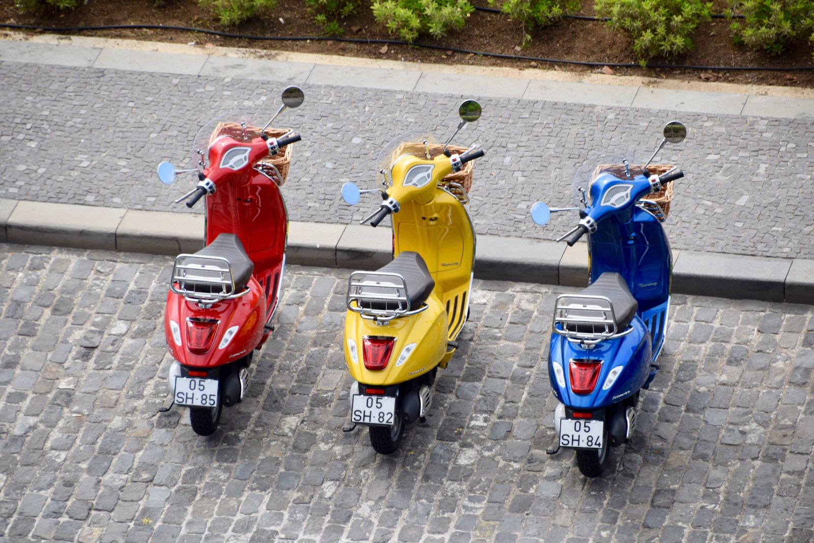 Nikon D3300 sample photo. Mopeds, scooters, vespa photography