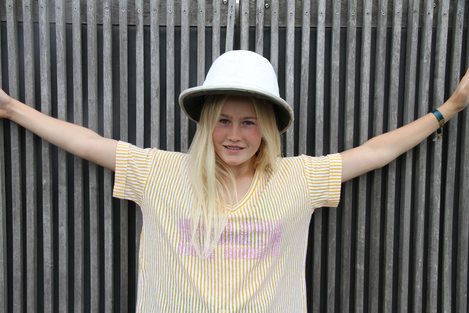 Canon EOS 7D sample photo. Young girl, junglehoed, blonde photography