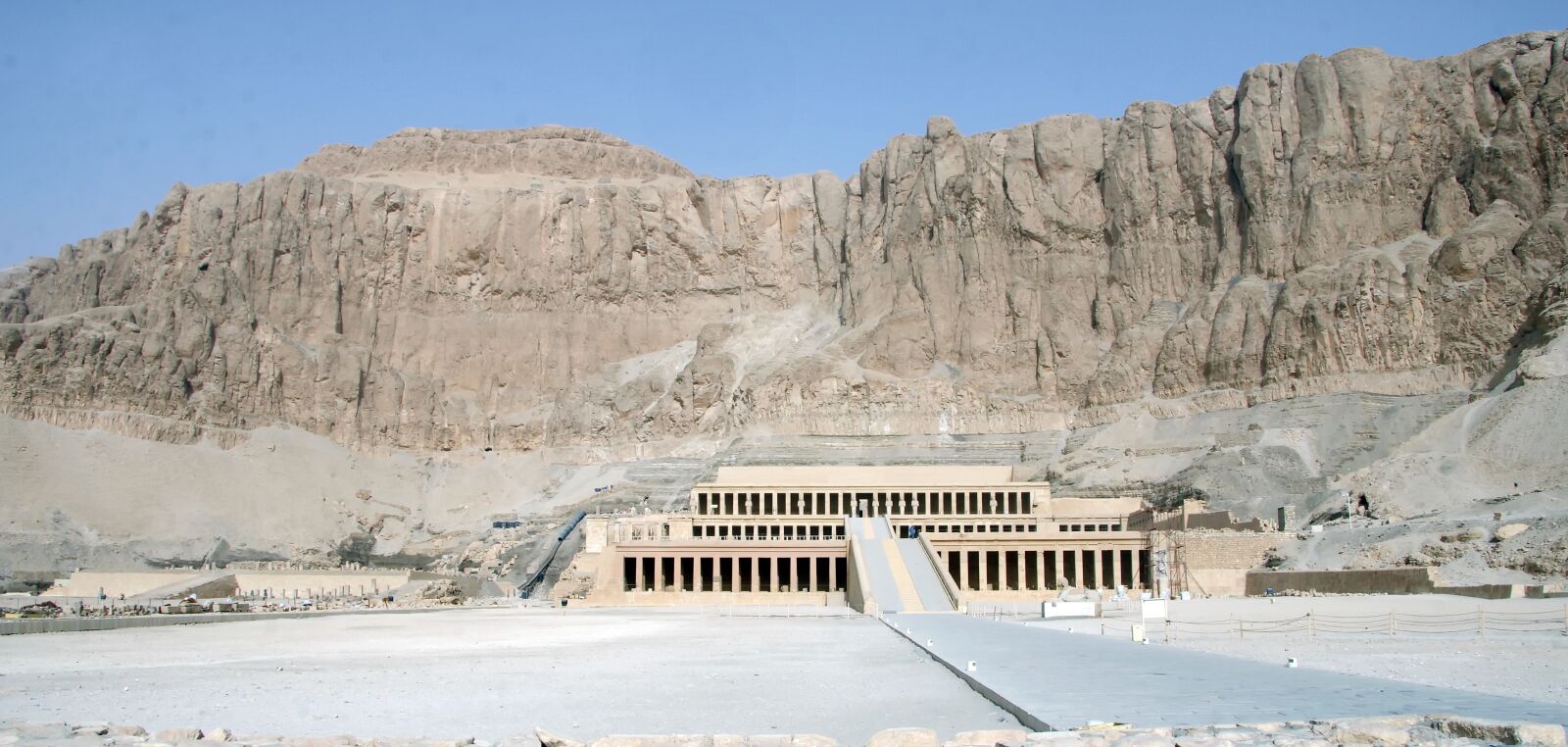 Pentax K-5 sample photo. Egypt, thebes, valley of photography