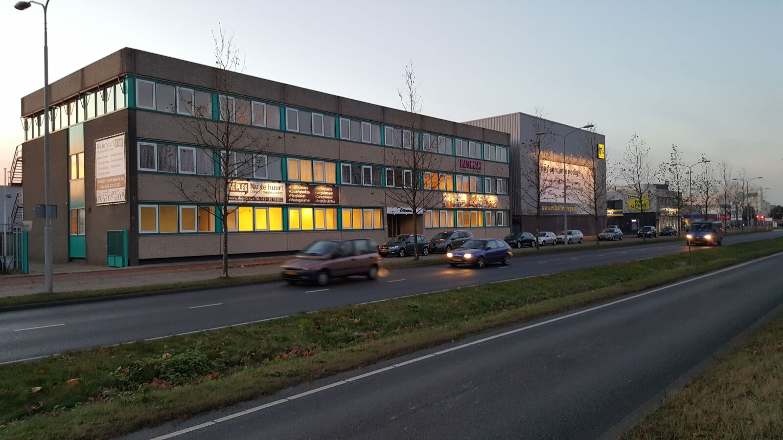 Samsung Galaxy Note5 sample photo. Kantoorkamer rental haarlem, hall photography