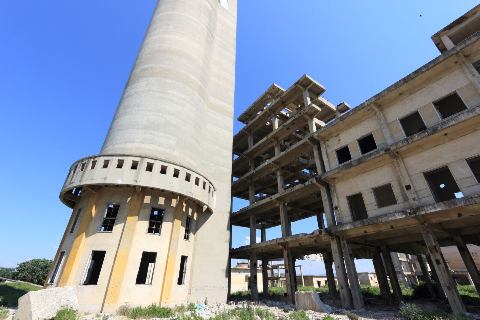 Canon EOS 550D (EOS Rebel T2i / EOS Kiss X4) sample photo. Albania, fier, ruins photography