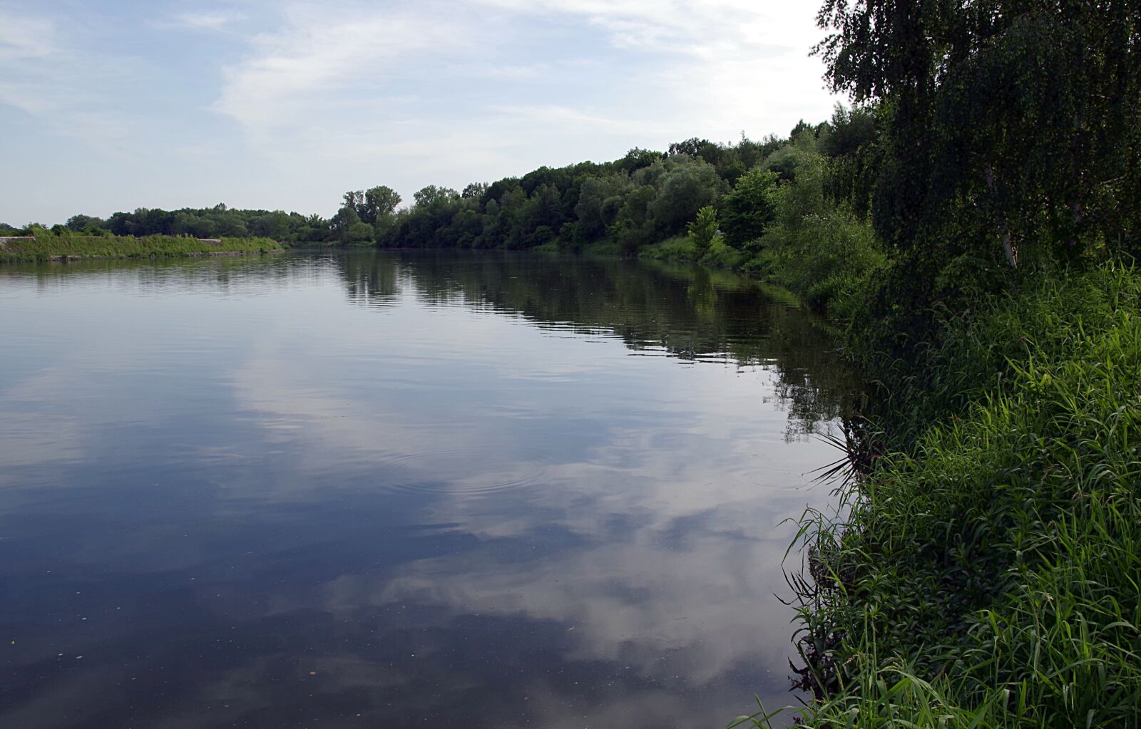 Pentax K-S2 sample photo. River, water, calm photography