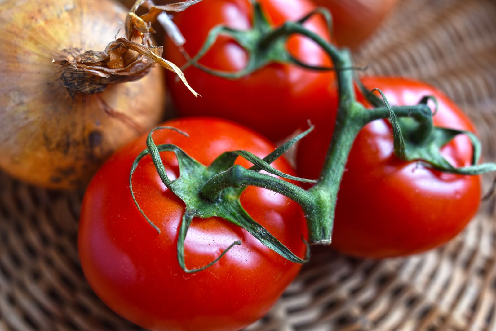 Nikon D750 sample photo. Tomatoes, vegetable, nutrition photography