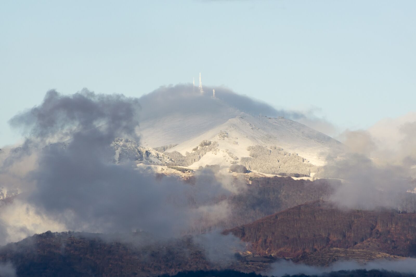 Nikon D5300 sample photo. Mountain, top, clouds photography