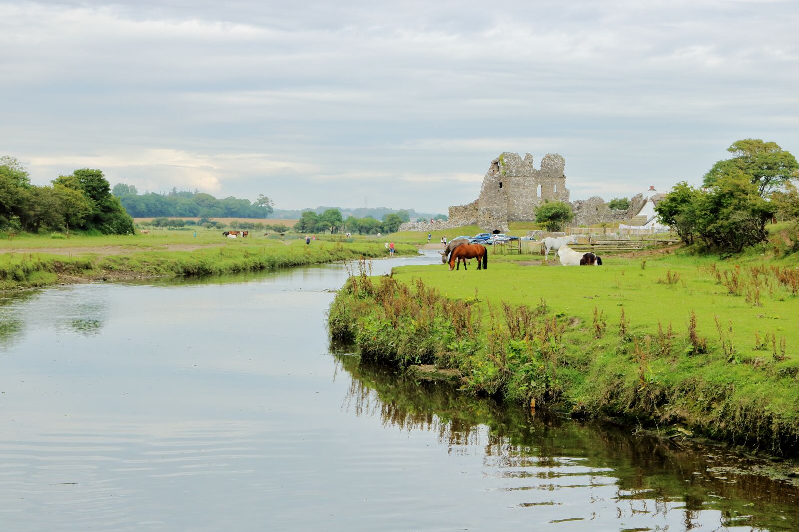 Canon EOS 750D (EOS Rebel T6i / EOS Kiss X8i) sample photo. Castle, river, landmark photography