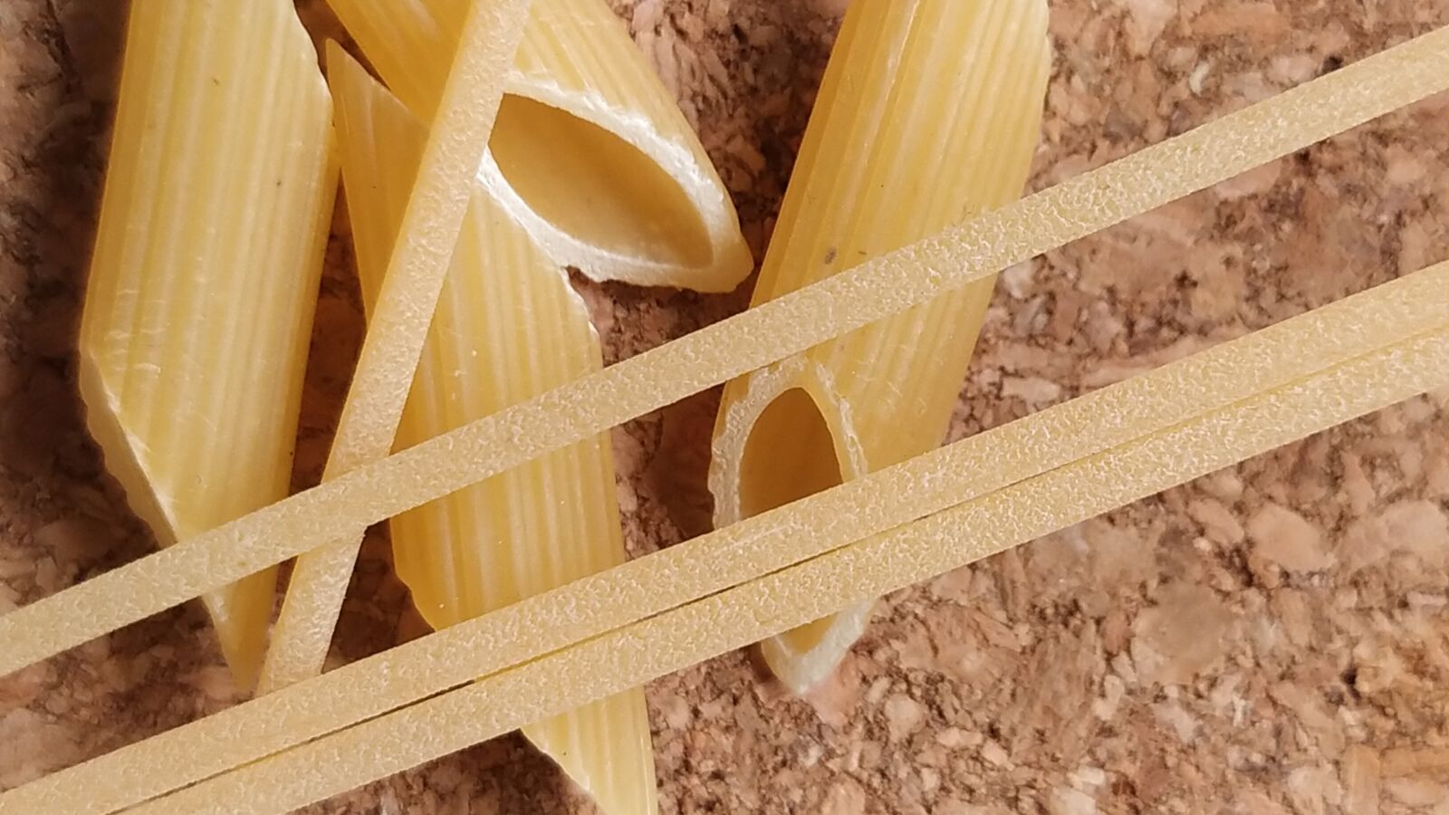 Xiaomi Redmi Note 7 sample photo. Pasta, eat, food photography